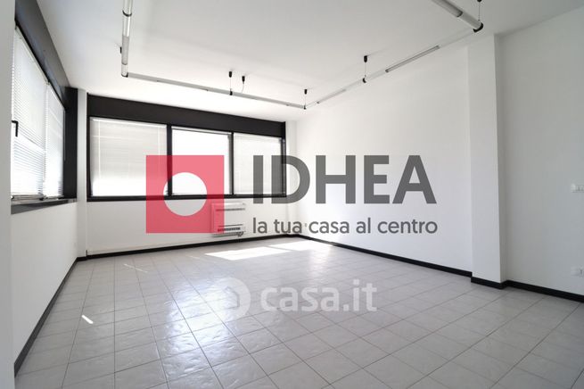 Ufficio in commerciale in Via dei Mille