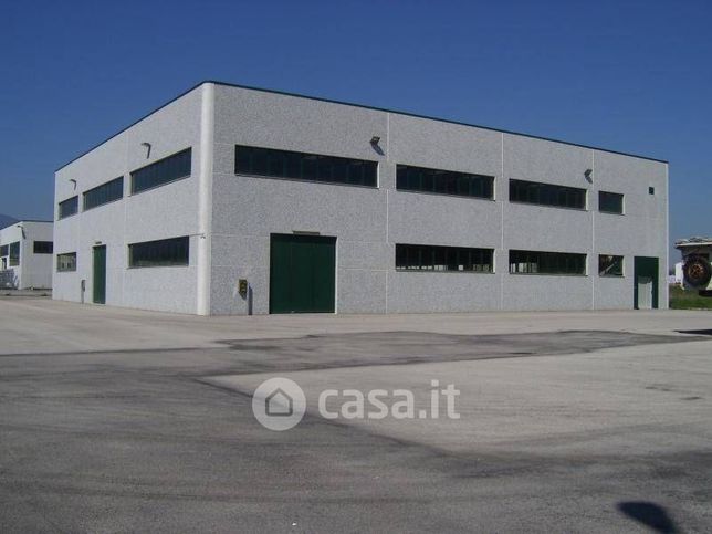 Capannone in commerciale in Via Franco Vannetti Donnini 65 /1