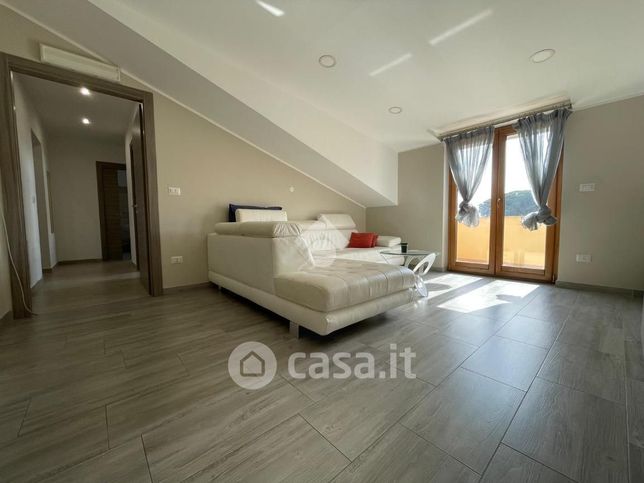 Appartamento in residenziale in Via Nino Gemelli 16