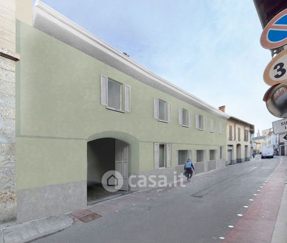 Attico/mansarda in residenziale in Via Risorgimento 32