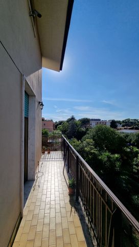 Appartamento in residenziale in Via Sinopoli