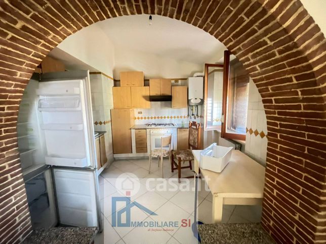 Appartamento in residenziale in Via Port'Arsa