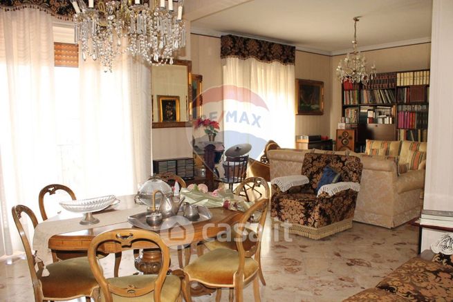 Appartamento in residenziale in Via Carnazza 89