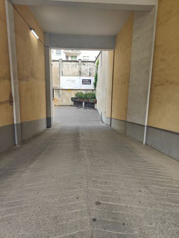 Garage/posto auto in residenziale in Via Giovanni da Verazzano 14