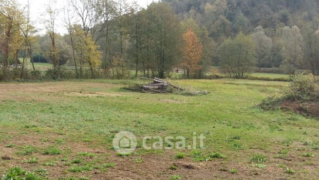 Terreno agricolo in commerciale in 