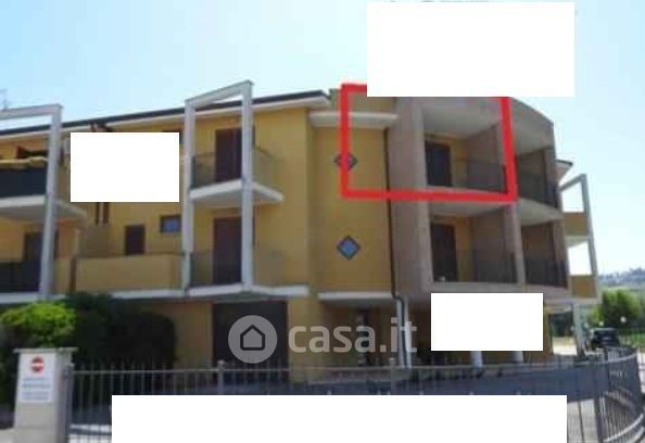 Appartamento in residenziale in Via Nicola Bobadilla 15