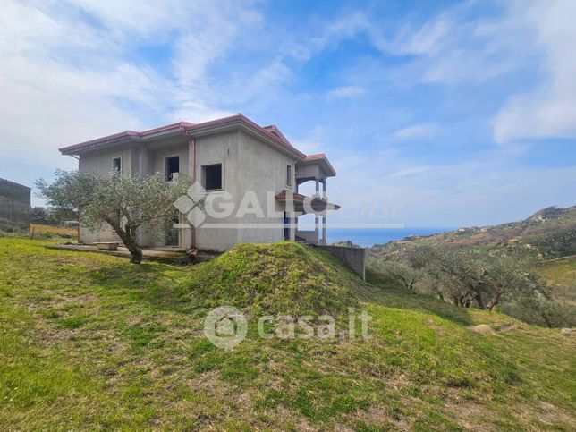 Casa indipendente in residenziale in Contrada Rocca