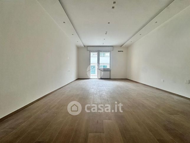 Appartamento in residenziale in Via Aniello Palumbo 151