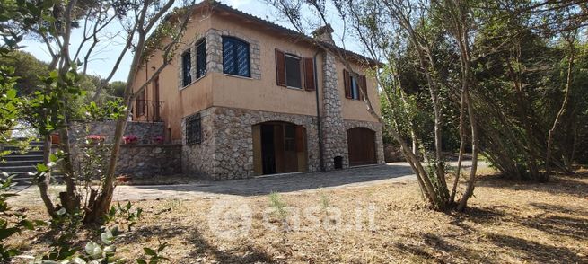 Villa in residenziale in Strada Provinciale della Giannella