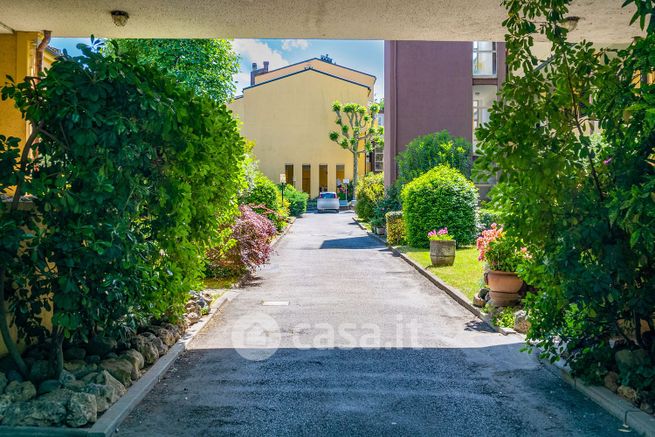 Casa bi/trifamiliare in residenziale in Via Orologio