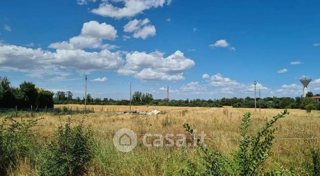 Terreno agricolo in commerciale in Via Zolino