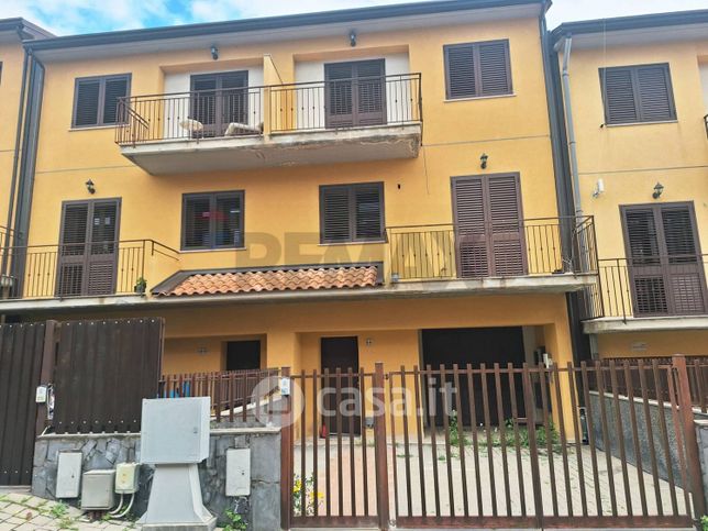 Villetta a schiera in residenziale in Via Santa Maria delle Fosse 9