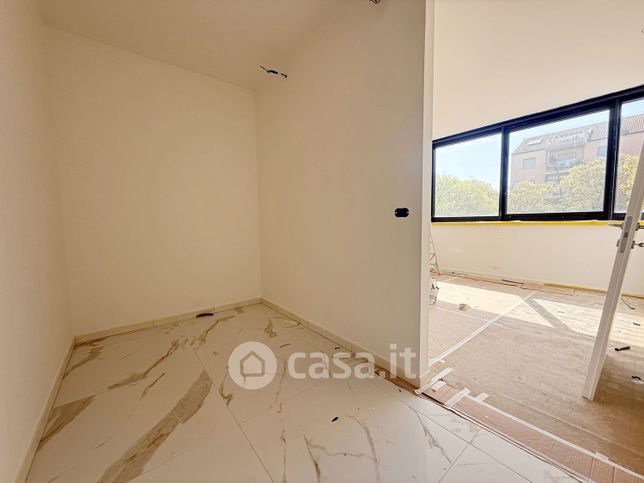 Appartamento in residenziale in Viale Leon Battista Alberti 64