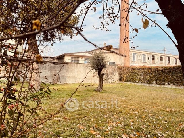 Terreno edificabile in residenziale in Via Giuseppe Garibaldi 1