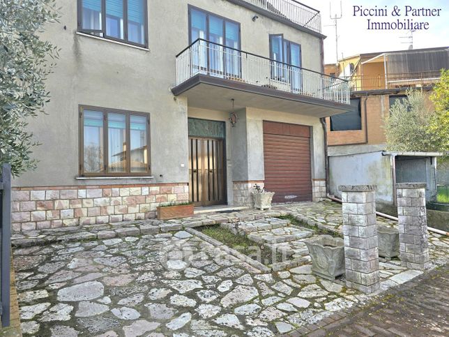 Appartamento in residenziale in Borgo IV Novembre