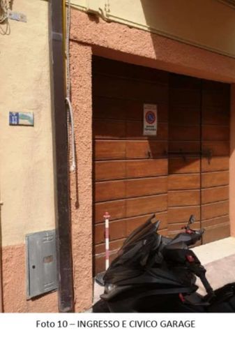 Garage/posto auto in residenziale in Via della Vittoria 13