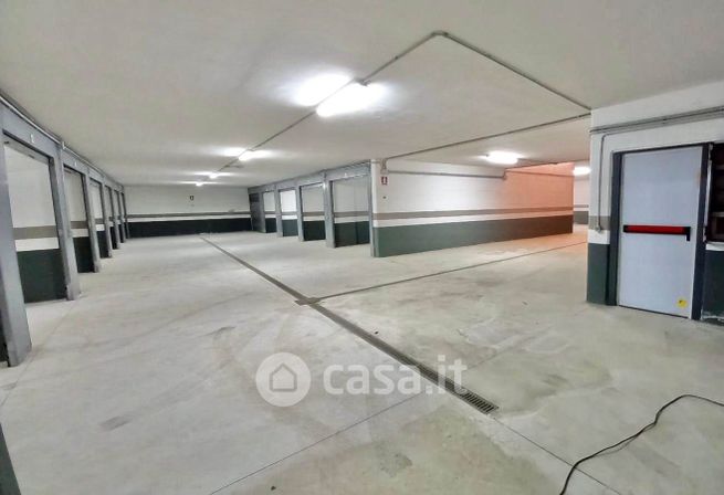 Box/posto auto in residenziale in 