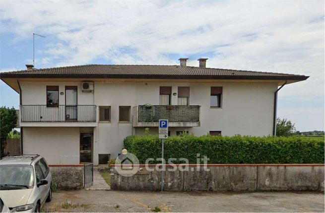 Appartamento in residenziale in Via Pralongo 52A