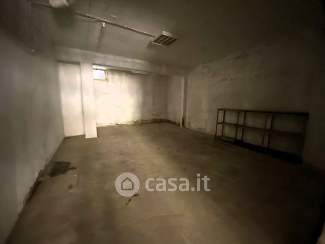 Box/posto auto in residenziale in Via Bagnulo 217