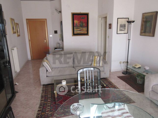 Appartamento in residenziale in Via Senatore Avvocato Edoardo di Giovanni 74