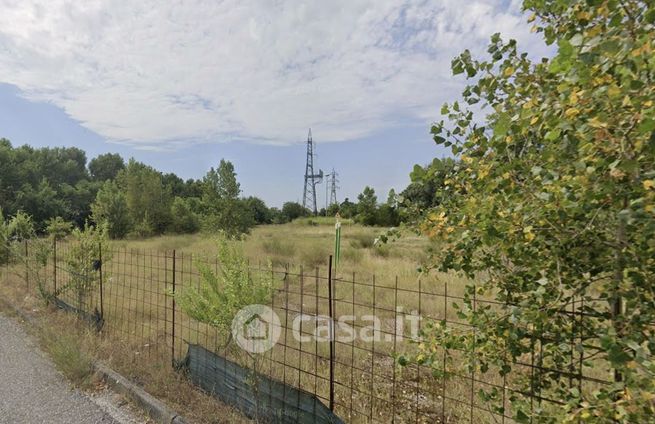 Terreno agricolo in commerciale in Via Industriale