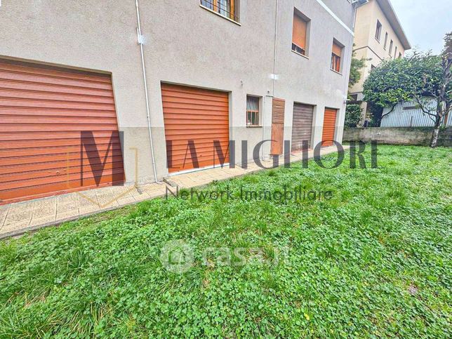 Box/posto auto in residenziale in Via dello Stadio