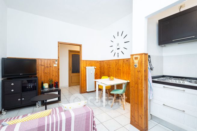 Appartamento in residenziale in Via Lanusei 18