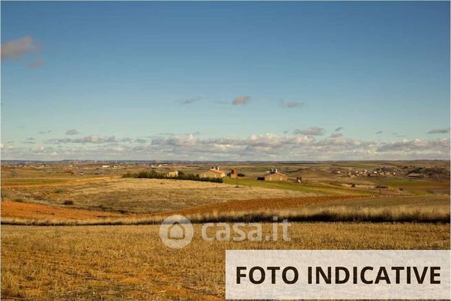 Terreno agricolo in commerciale in Via Cascina Nuova