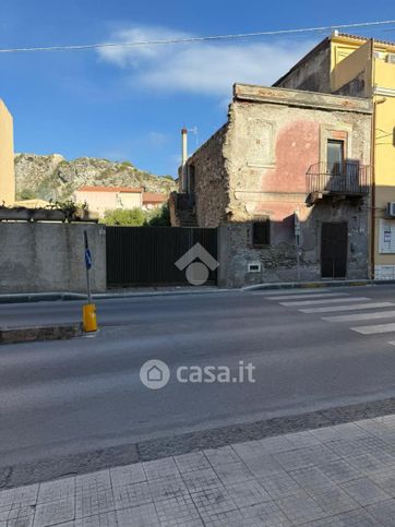 Rustico/casale in residenziale in Via Grotta Polifemo 38