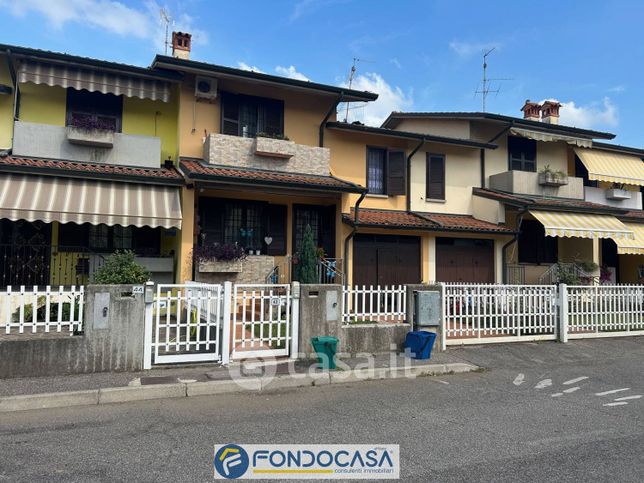 Villetta a schiera in residenziale in