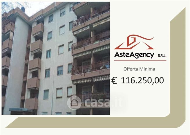 Appartamento in residenziale in Viale Liberazione 38