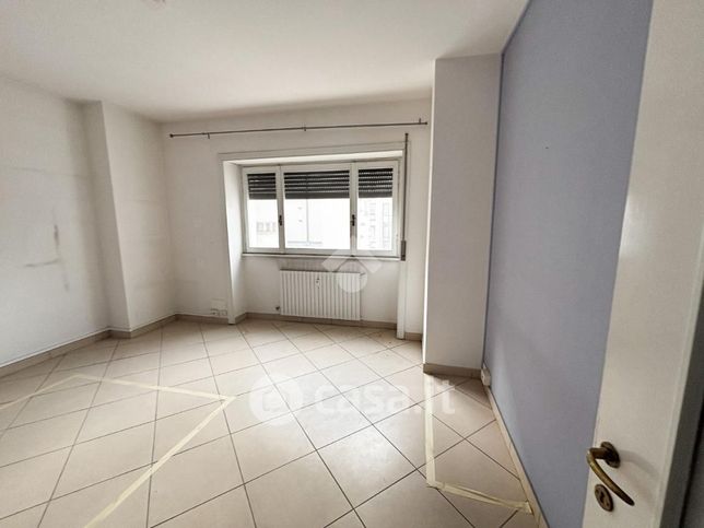 Ufficio in commerciale in Corso Martiri della Liberazione 45