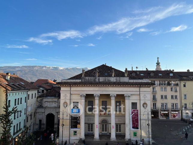Appartamento in residenziale in Piazza Vittorio Emanuele 12