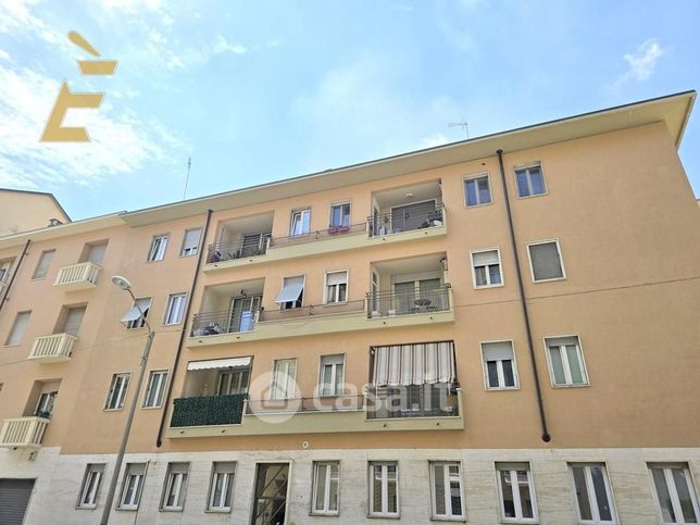 Appartamento in residenziale in Via Mombasiglio 19
