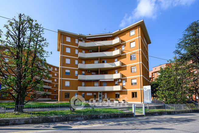 Ufficio in commerciale in Via Nazario Sauro 2