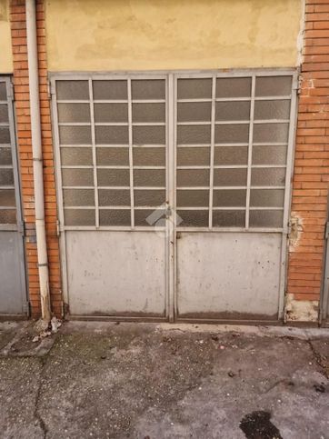 Garage/posto auto in residenziale in Via Carlo del Prete 68