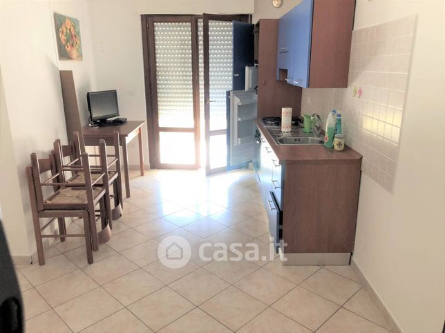 Appartamento in residenziale in Via Peschiera 3