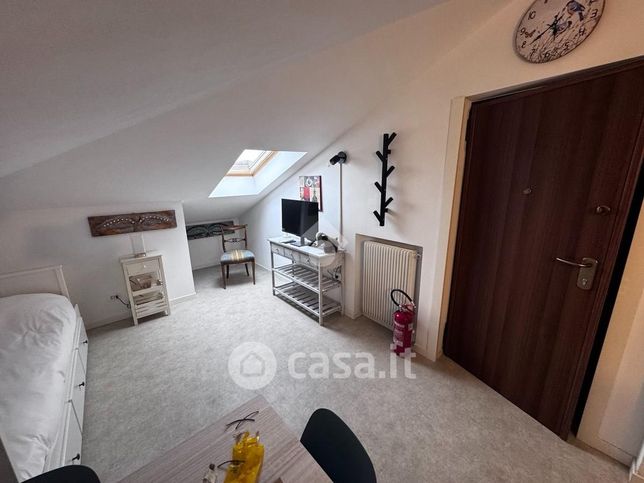 Appartamento in residenziale in Via Almerico da Schio 1