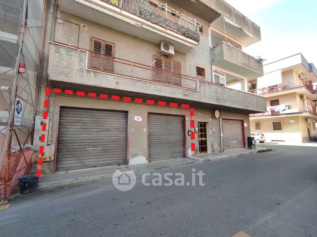 Garage/posto auto in residenziale in Via Giacomo Matteotti 13