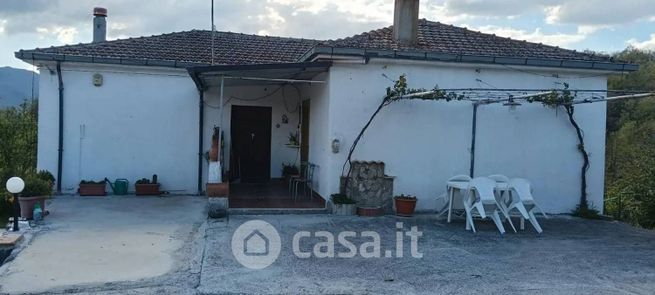 Casa indipendente in residenziale in Contrada Querce Nuove