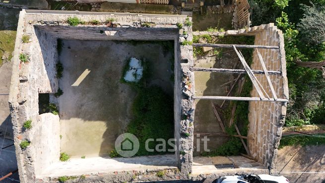 Rustico/casale in residenziale in Via Antonio Prano
