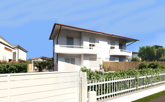Casa bi/trifamiliare in residenziale in 