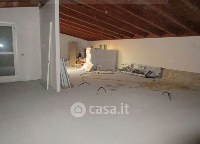 Rustico/casale in residenziale in Via Beato Angelico 3