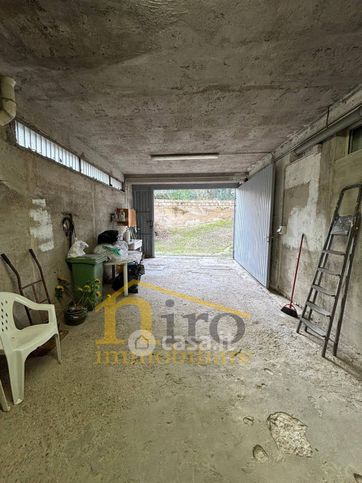 Box/posto auto in residenziale in Via Fonte Romana