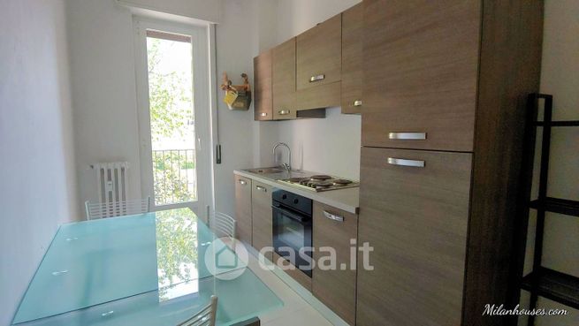 Appartamento in residenziale in Via Antonio Fogazzaro 9