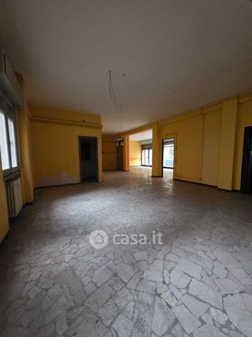 Box/posto auto in residenziale in Via Antica Porta Tintoria