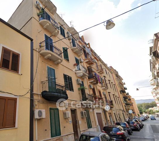 Appartamento in residenziale in Via Domenico Cariolato 5