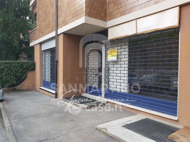 Ufficio in commerciale in Via Monsignore Proserpio