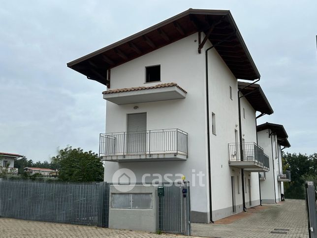 Appartamento in residenziale in Via dei Platani 39