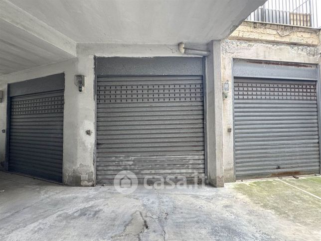 Box/posto auto in residenziale in 